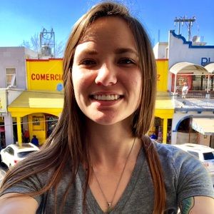 Meet your Posher, Tonie